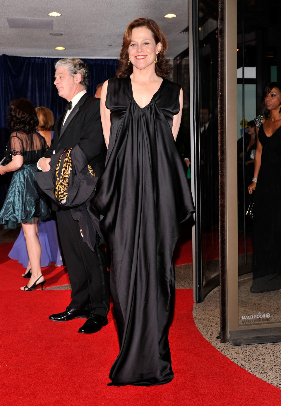 WASHINGTON, DC - APRIL 28: Actress Sigourney Weaver attends the 98th Annual White House Correspondents' Association Dinner at the Washington Hilton on April 28, 2012 in Washington, DC. (Photo by Stephen Lovekin/Getty Images)