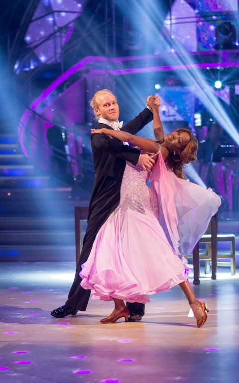 Jonnie and Oti's waltz