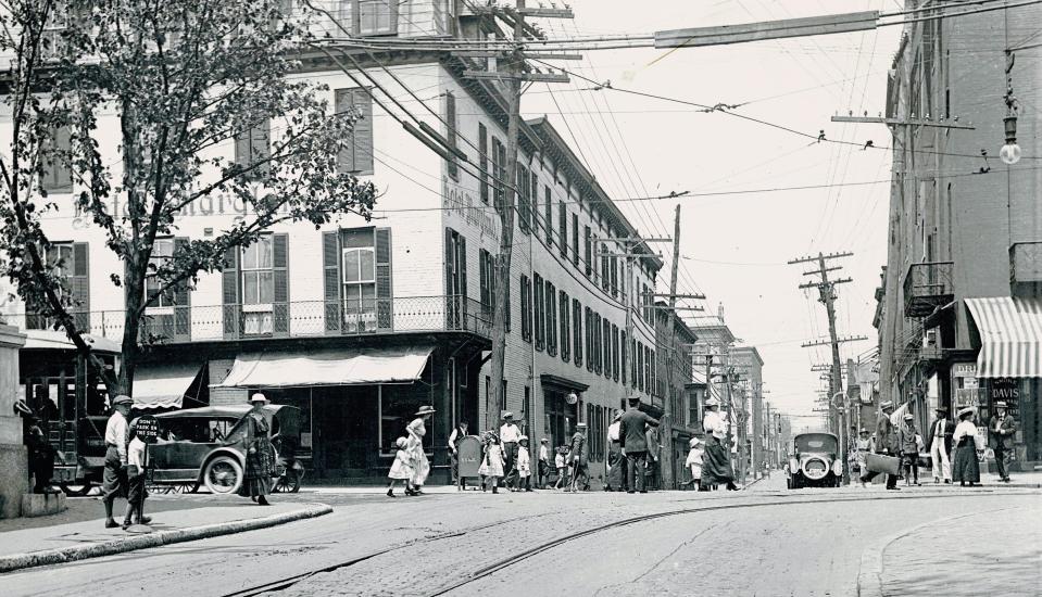 Looking north from Summit Avenue toward Jonathan Street, June 30, 1917.