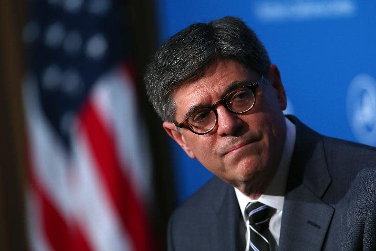 U.S. Secretary of Treasury Jacob Lew has urged China to make progress on foreign exchange reforms