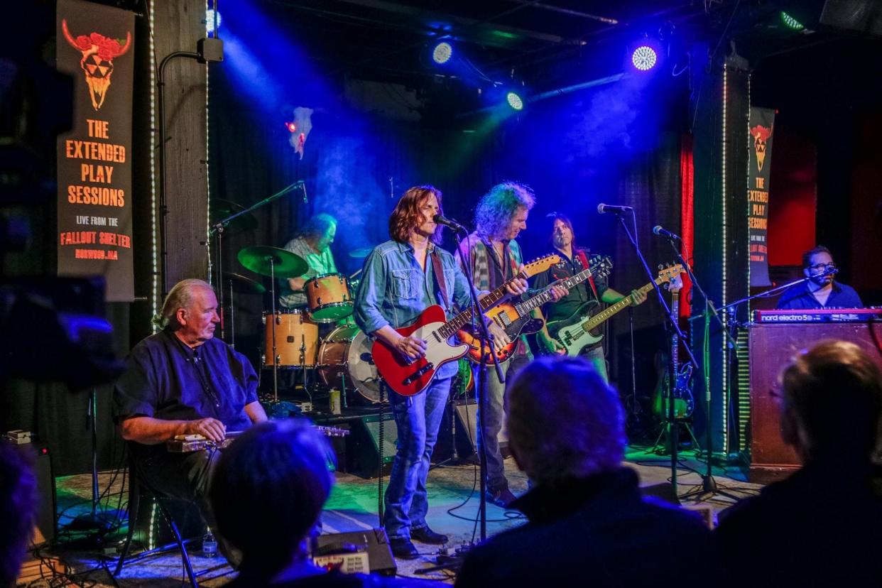 On Saturday night, The Narrows Center in Fall River hosts a special Swinging Steaks show, as they will unveil the music from their forthcoming album, “Yoyo.”