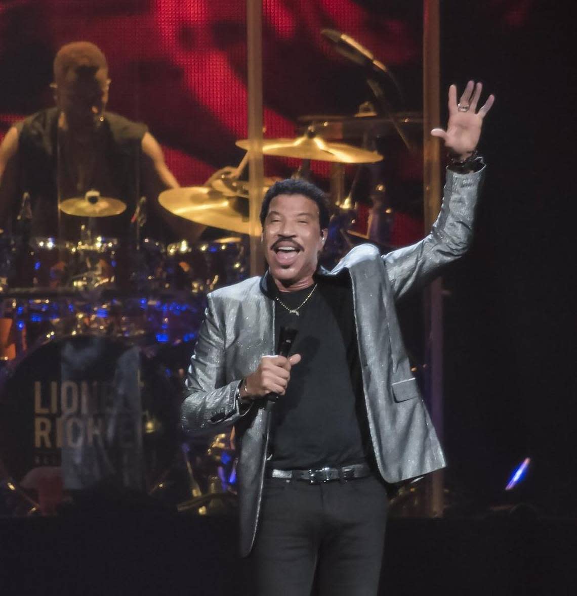 Lionel Richie, with support from Earth, Wind & Fire, will perform June 6 at the T-Mobile Center. General ticket sales will begin Jan. 19.