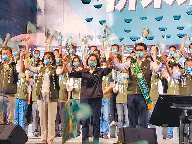 蔡英文總統頻到雲林為立委劉建國拉抬縣長選情。（本報資料照片）