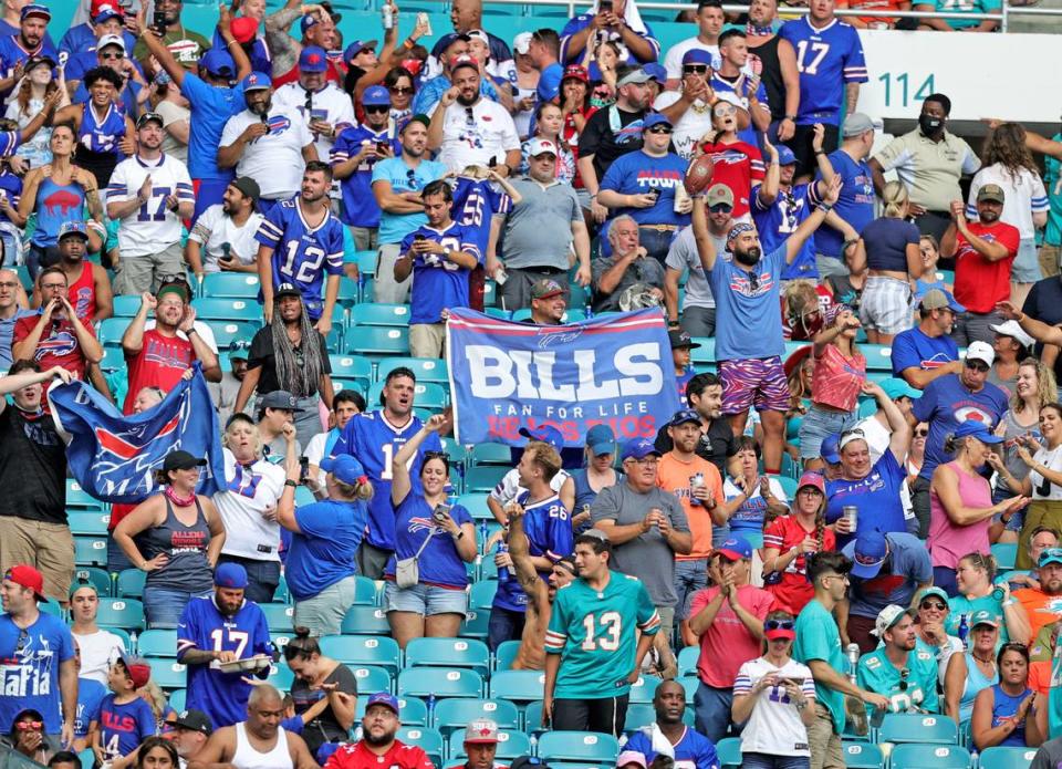 Buffalo vs. Miami, Dolfans vs. Bills Mafia make this Miami’s biggest