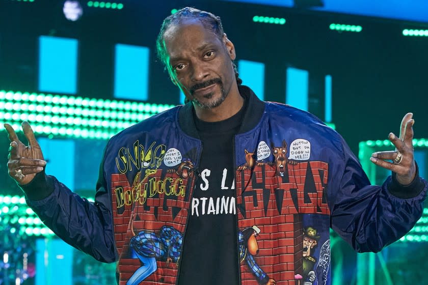 The Voice -- NBC TV Series, THE VOICE -- "Knockout Reality" -- Pictured: Snoop Dogg -- (Photo by: Trae Patton/NBC) Snoop Dogg in "The Voice" on NBC.