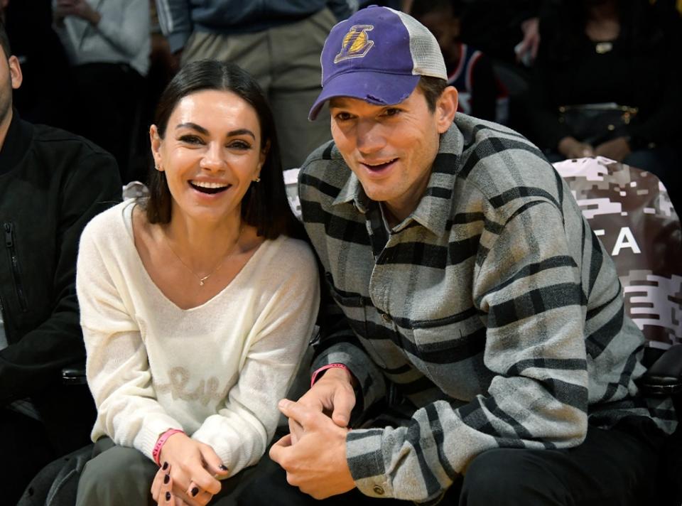  Mila Kunis, Ashton Kutcher 