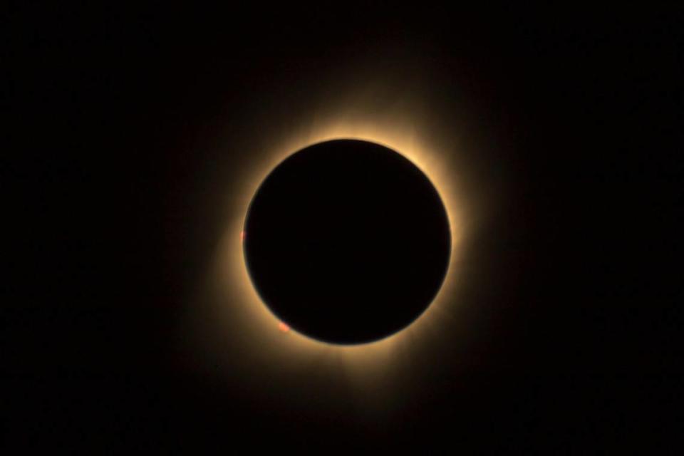 A total solar eclipse is coming.