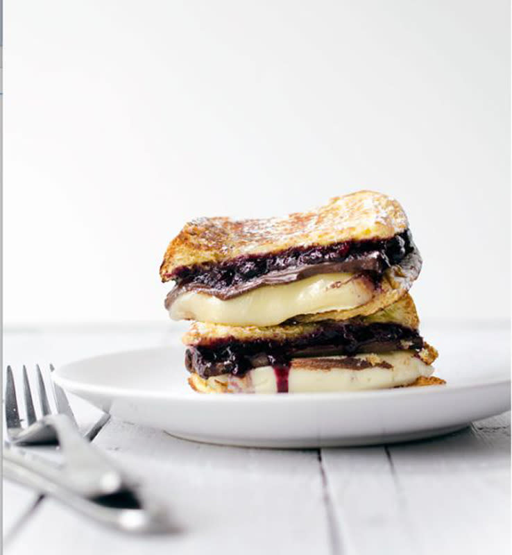 Grilled Brioche With Brie, Dark Chocolate, and Blueberries