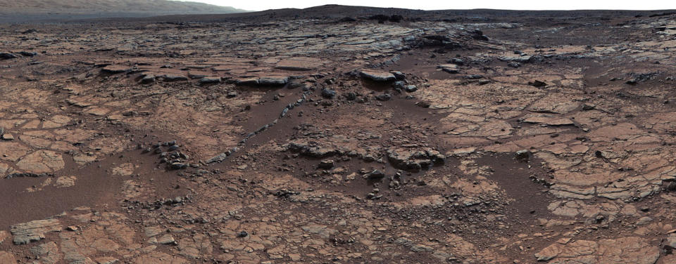 Mars Mystery: How Was Ancient Red Planet Warm Enough for Liquid Water?