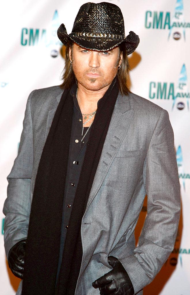 Cyrus Billy Ray CMA Aw jpg Acirc Acirc