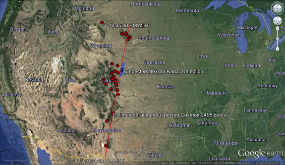 Graphic shows the actual time and track of the suspected piece of Russian Cosmos 2495 debris in relation to sightings.