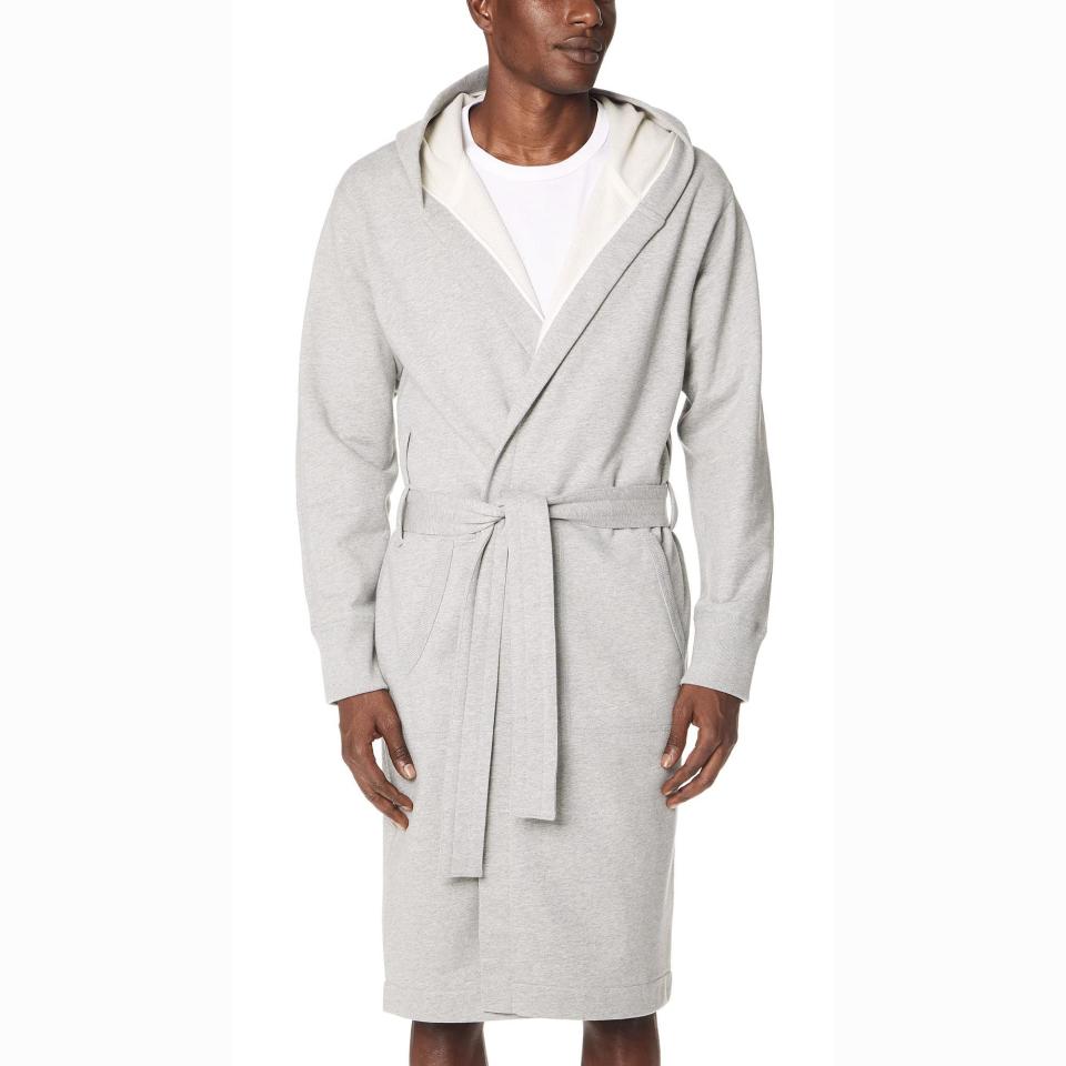 <p><a href="https://go.redirectingat.com?id=74968X1596630&url=https%3A%2F%2Fwww.shopbop.com%2Fmidweight-terry-robe-reigning-champ%2Fvp%2Fv%3D1%2F1560091504.htm&sref=https%3A%2F%2Fwww.cosmopolitan.com%2Fstyle-beauty%2Ffashion%2Fg22628672%2Fbest-gifts-husband%2F" rel="nofollow noopener" target="_blank" data-ylk="slk:Shop Now;elm:context_link;itc:0;sec:content-canvas" class="link ">Shop Now</a></p><p>Midweight Terry Robe</p><p>shopbop.com</p><p>$160.00</p>