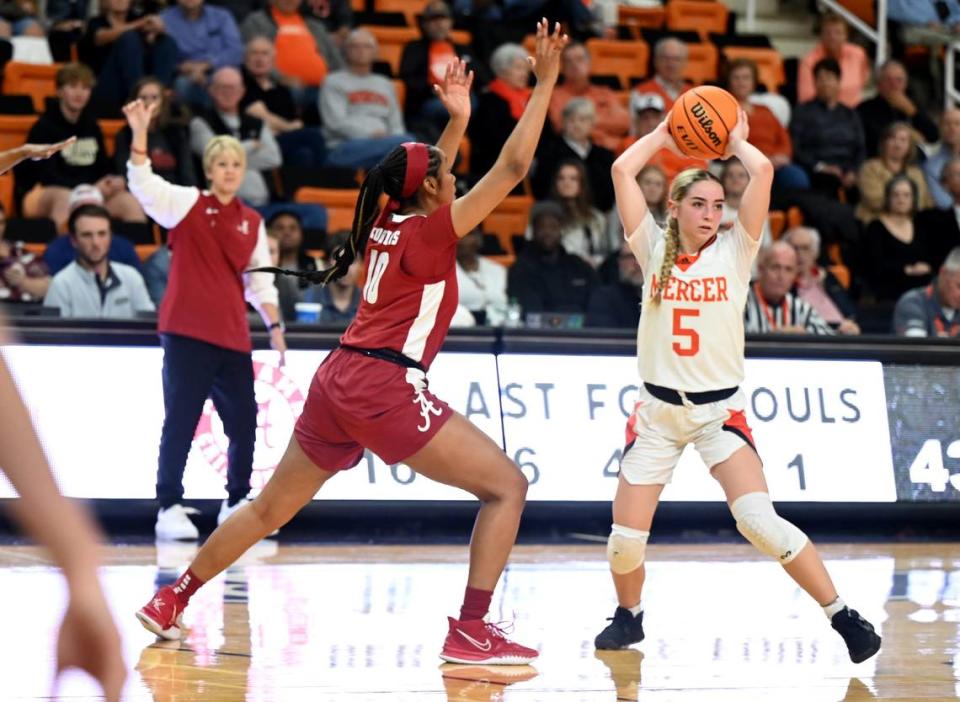 Mercer guard Erin Houpt (5) looks to pass the ball during the Bears’ game against Alabama Nov. 30.