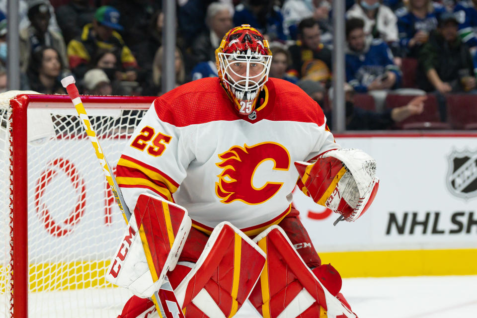 Calgary Flames goaltender Jacob Markstrom (25) in net during their NHL game against the Vancouver Canucks