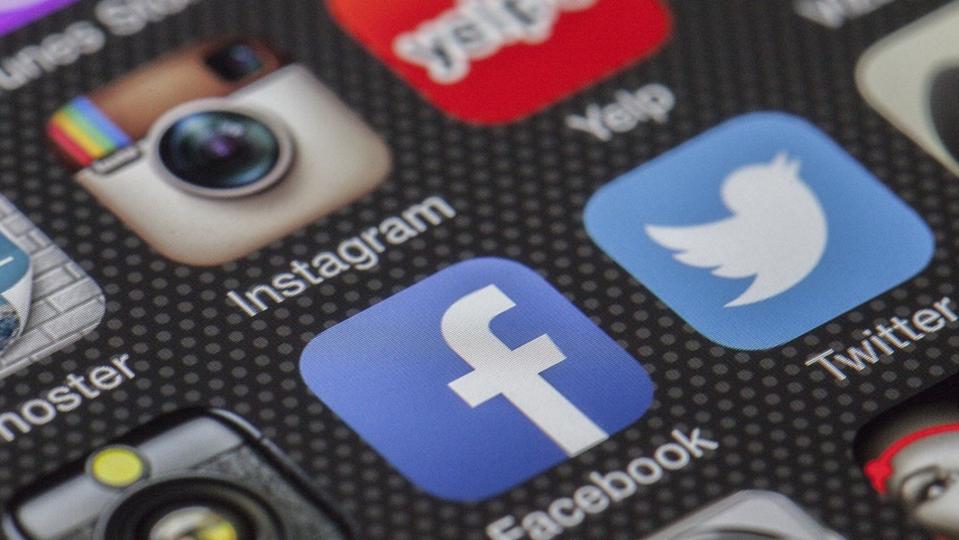 社交軟體已不再是Facebook及Instagram獨霸。（示意圖／Pexels）
