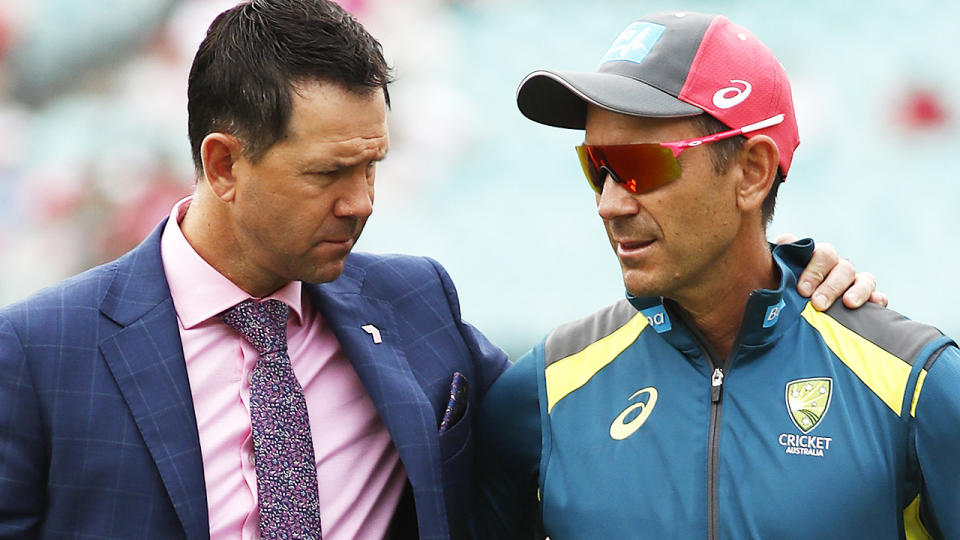 Ricky Ponting, pictured here speaking to Justin Langer during a Test match against New Zealand in 2020.