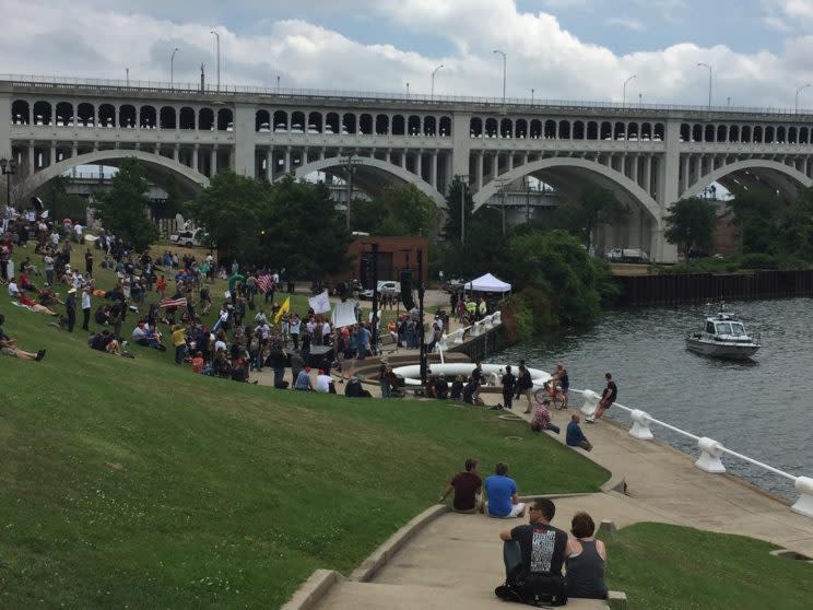 Trump supporters gather for a rally along the Cuyahoga River in Cleveland. (Photo: Jeff Stacklin/Yahoo News)