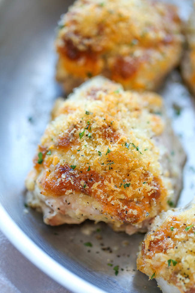 <strong>Get the <a href="http://damndelicious.net/2014/10/31/ranch-cheddar-chicken/" target="_blank">Baked Ranch Cheddar Chicken recipe</a> from Damn Delicious</strong>