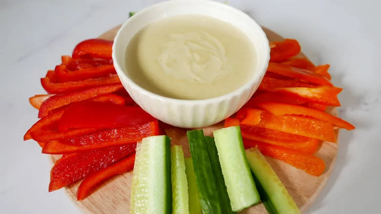 Creamy dip with bell pepper and cucumber 