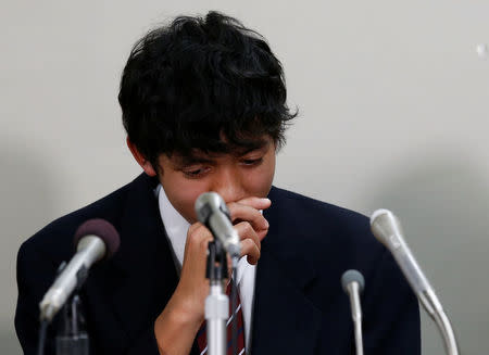 Utinan Won, a 16-year-old high school student living in Japan without a visa, attends a news conference in Tokyo, Japan, December 6, 2016. REUTERS/Kim Kyung-Hoon