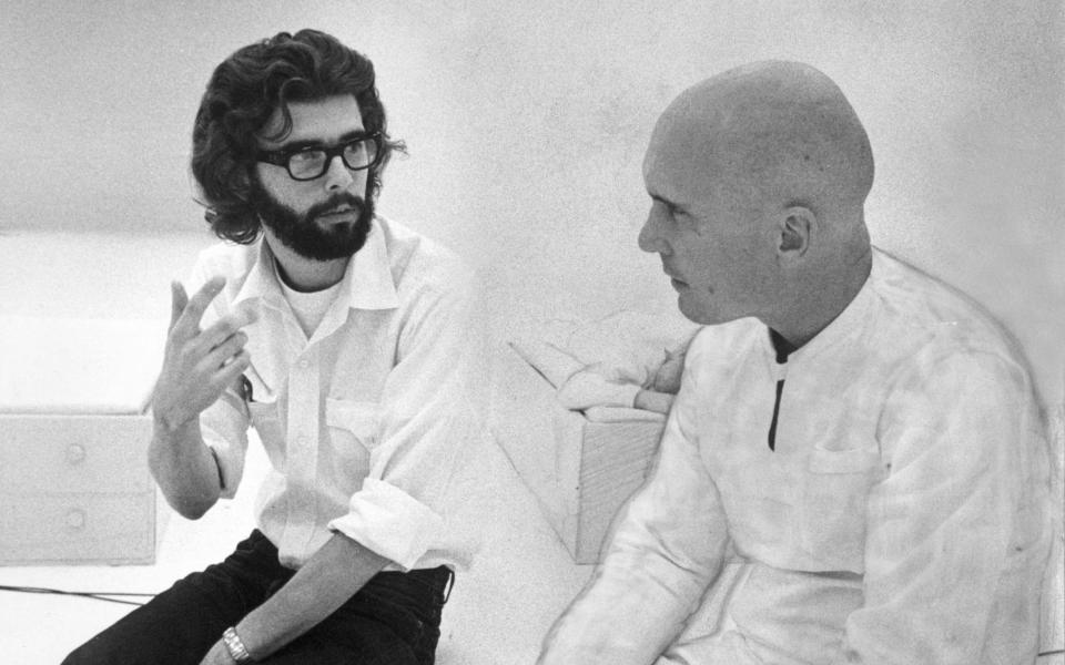 George Lucas on the set of THX 1138 with Robert Duvall - Alamy 