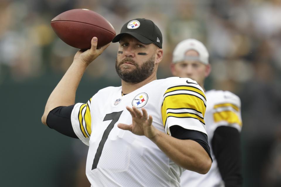 Pittsburgh Steelers' Ben Roethlisberger warms up before an NFL football game against the Green Bay Packers Sunday, Oct. 3, 2021, in Green Bay, Wis. (AP Photo/Matt Ludtke)