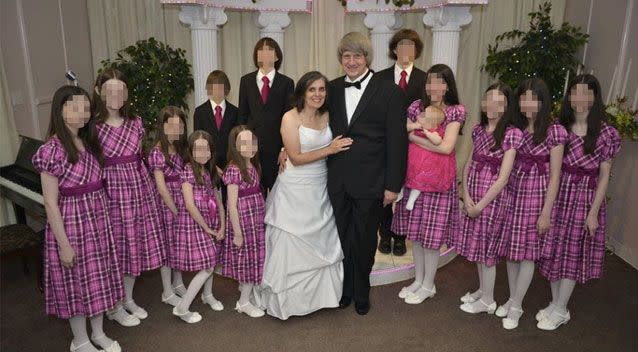 Louise and David Turpin with their 13 children. Source: Facebook/ David-Louise Turpin