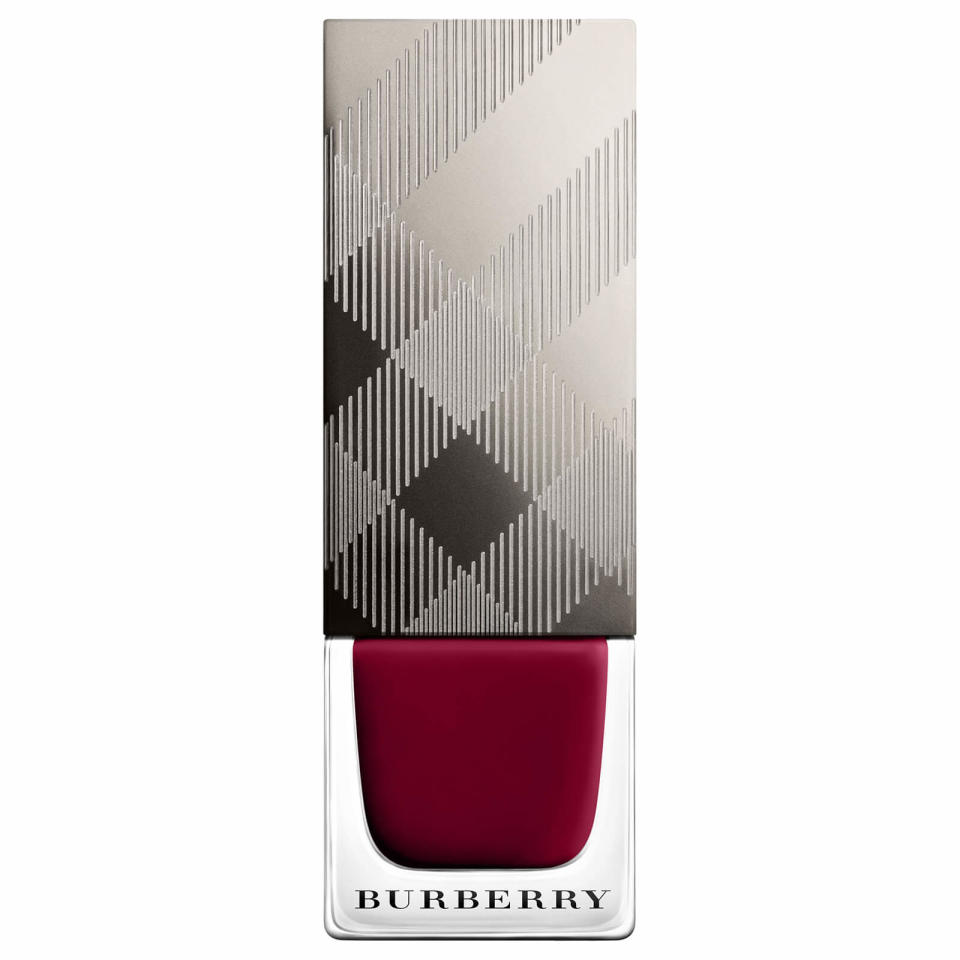 Vernis bordeaux Burberry, Oxblood