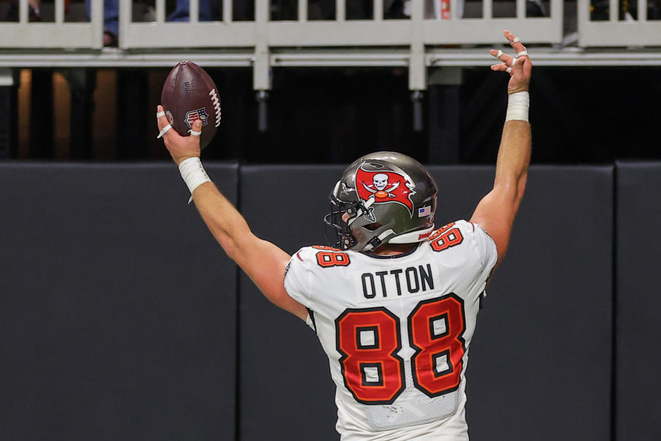 Cade Otton #88 of the Tampa Bay Buccaneers