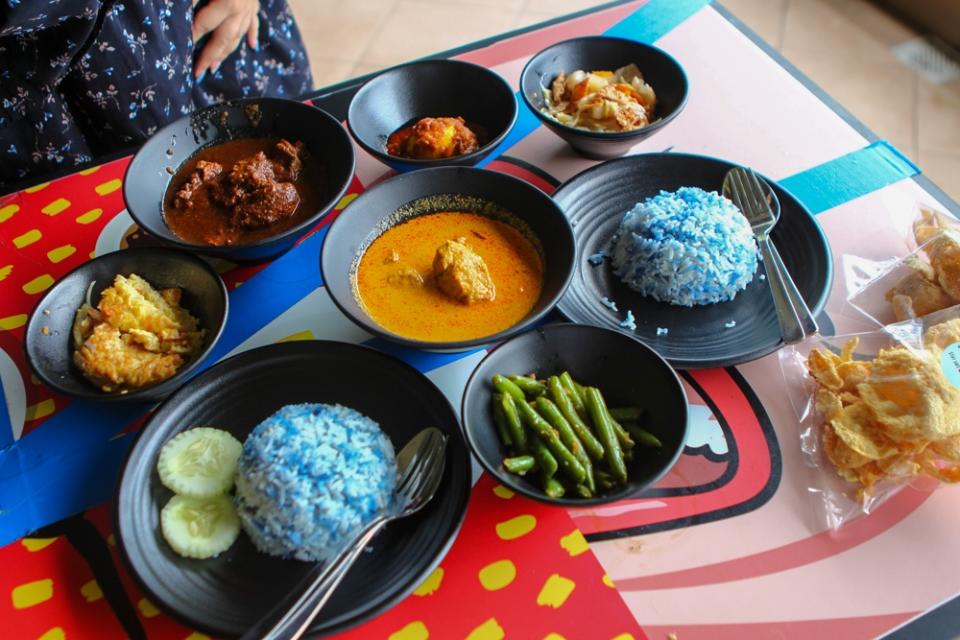 Flatlay of two chicken sets