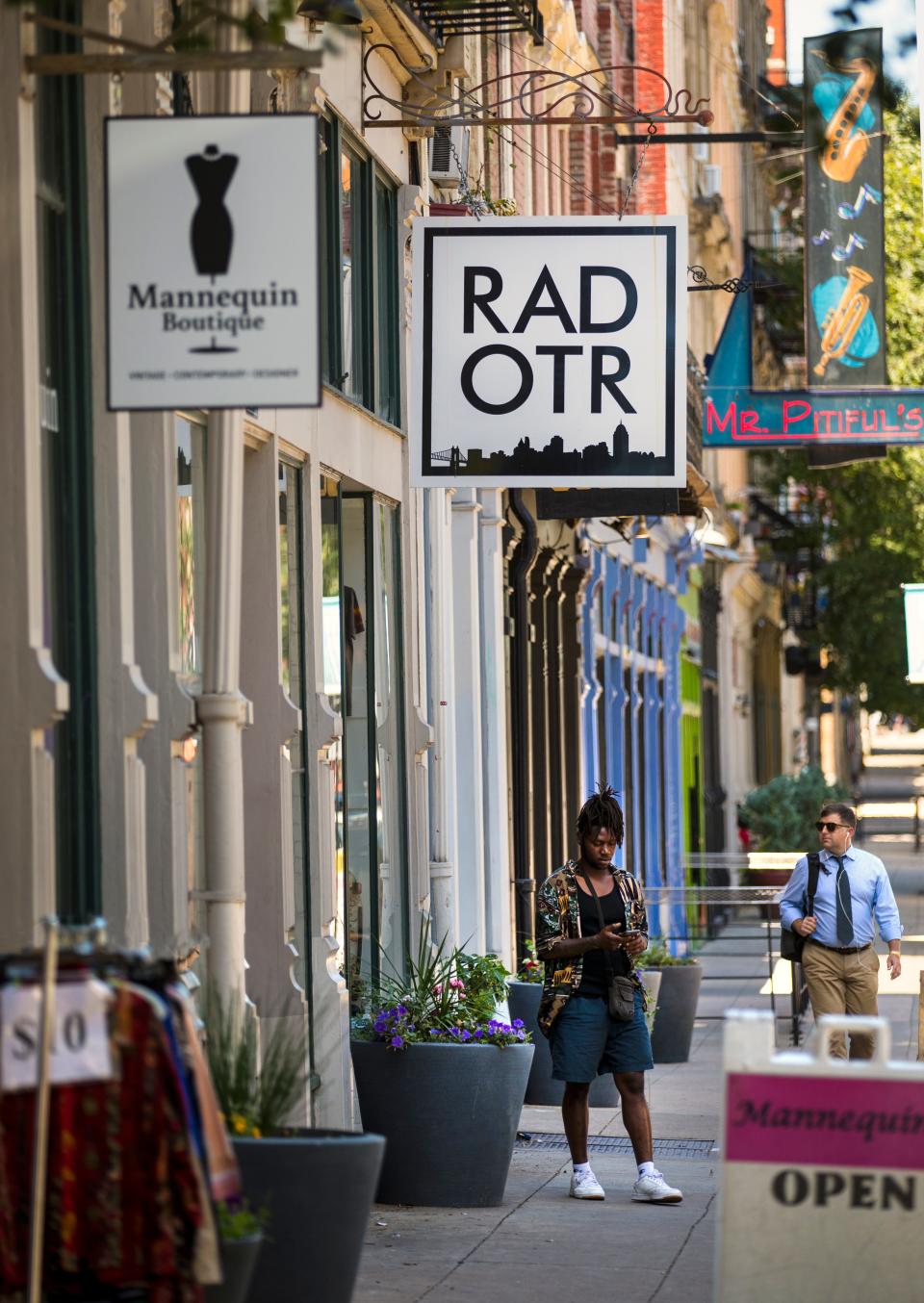 When it comes to Christmas shopping, you can't go wrong with Over-the-Rhine, downtown Cincinnati's go-to shopping neighborhood.