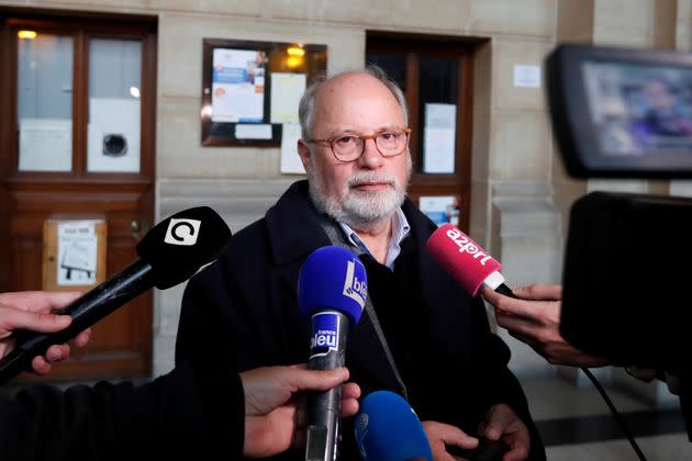 Samuel Sandler, père et grand-père de victimes de Mohamed Merah, réclame des excuses à Éric Zemmour, qui l'a entraîné dans une polémique (photo d'archive prise en novembre 2017 à Paris). (Photo: Gonzalo Fuentes / Reuters)