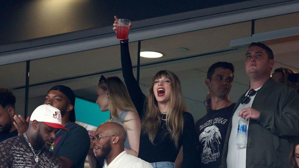 Taylor Swift cheers on the Chiefs during Sunday night's game at MetLife Stadium.