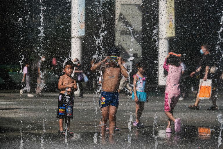 Archivo- El Observatorio de Hong Kong informó de una temperatura de 36,1 grados centígrados, lo que supone la tercera máxima registrada desde que comenzaron las mediciones, en 1884.