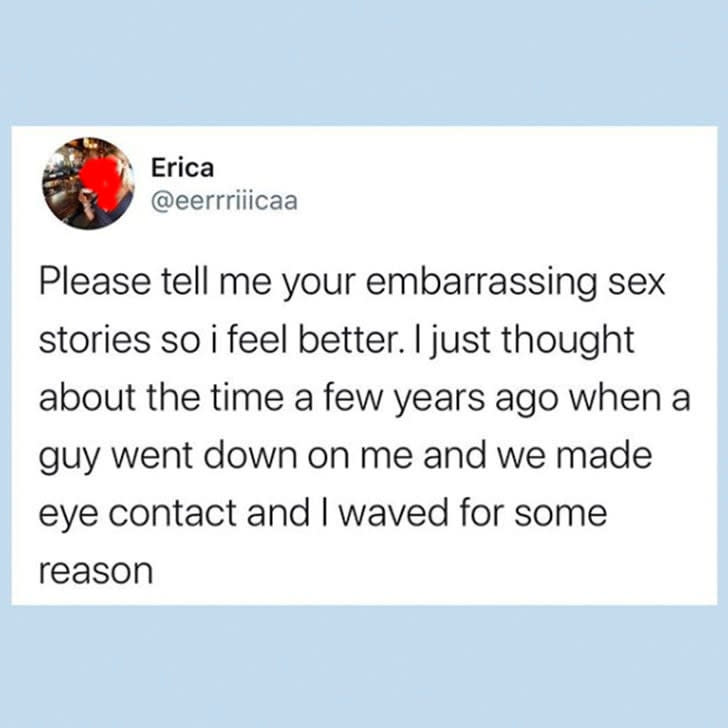 tweet about someone making eye contact and waving during oral sex