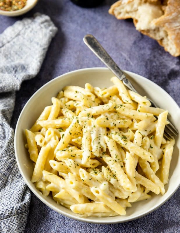<p>Mom's Dinner</p><p>This cheesy pasta sauce comes together in just 5 minutes.</p><p><strong>Get the recipe: </strong><a href="https://momsdinner.net/mascarpone-pasta/?fbclid=IwAR3OLTuWFEHEQi28oWmkJcTGzWAdtOHsp7Fc040YW2THd4Di0Cz_em0-PgY" rel="nofollow noopener" target="_blank" data-ylk="slk:Mascarpone Pasta;elm:context_link;itc:0;sec:content-canvas" class="link rapid-noclick-resp"><strong>Mascarpone Pasta</strong></a></p>