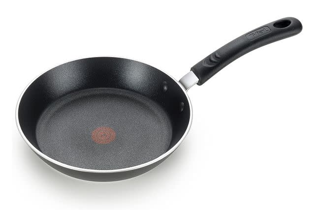 Shoppers Have Finally Discovered a Nonstick Frying Pan That