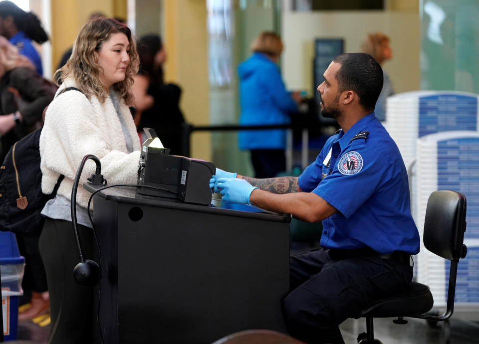 With more TSA workers calling out sick, travelers may face longer security lines. (Photo: REUTERS/Joshua Roberts)