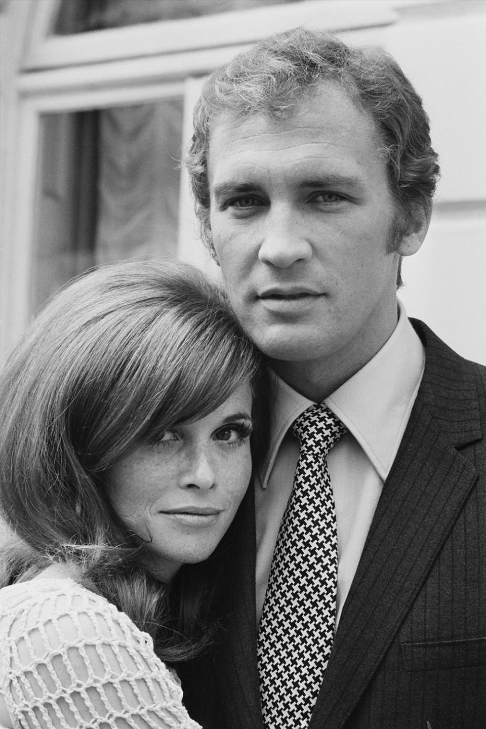 Lynn Loring poses with her husband, actor Roy Thinnes in 1968