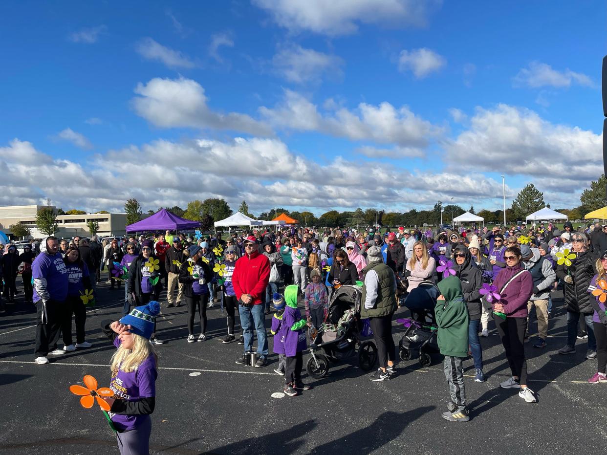 Nearly 700 individuals participated in the Oct. 7 Walk to End Alzheimer's in Fond du Lac County.