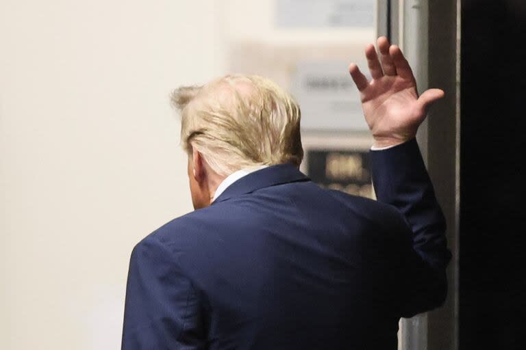 El expresidente Donald Trump, en la corte criminal en Manhattan.  (Brendan McDermid / POOL / AFP)