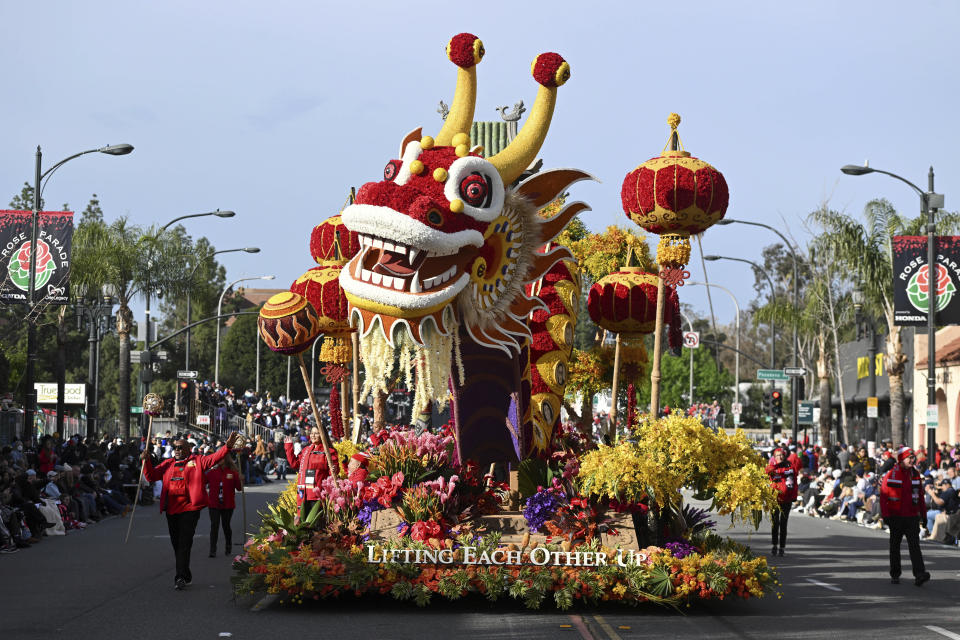 The Donate Life float wins the Sweepstakes Award for most beautiful entry at the 134th Rose Parade in Pasadena, Calif., Monday, Jan. 2, 2023. (AP Photo/Michael Owen Baker)