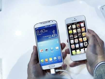 samsung galaxy s 4 with iphone 5