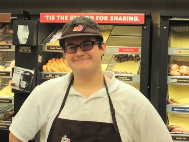 dunkin' donuts worker