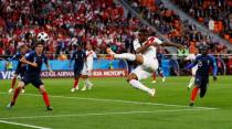 Soccer Football - World Cup - Group C - France vs Peru - Ekaterinburg Arena, Yekaterinburg, Russia - June 21, 2018 Peru's Jefferson Farfan shoots at goal REUTERS/Jason Cairnduff