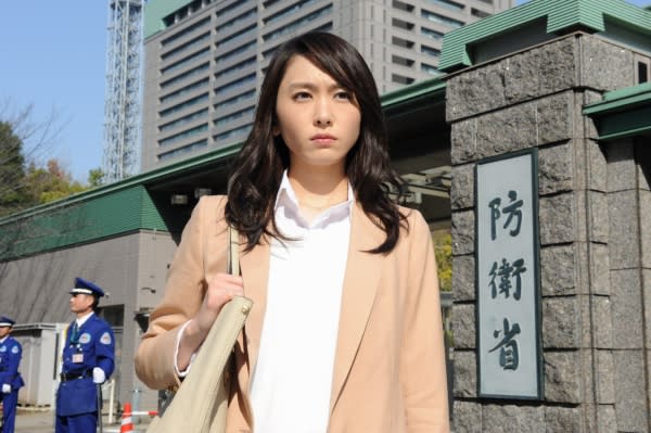 新垣結衣收服男人靠笑容 「公關室愛情」與綾野剛談愛