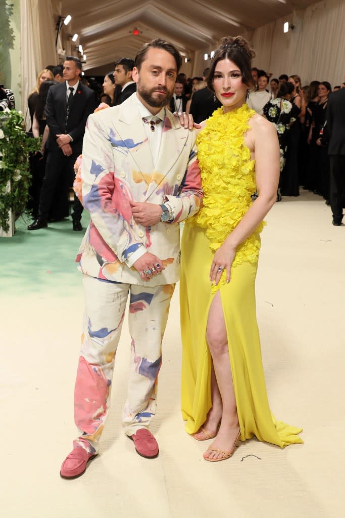 Kieran Culkin and Jazz Charton attend The 2024 Met Gala Celebrating "Sleeping Beauties: Reawakening Fashion" at The Metropolitan Museum of Art on May 06, 2024 in New York City.