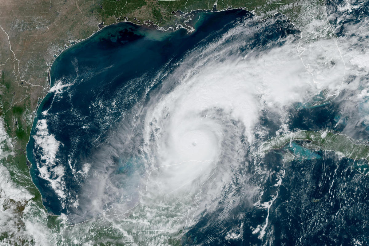 What time will Hurricane Milton make landfall in Florida?