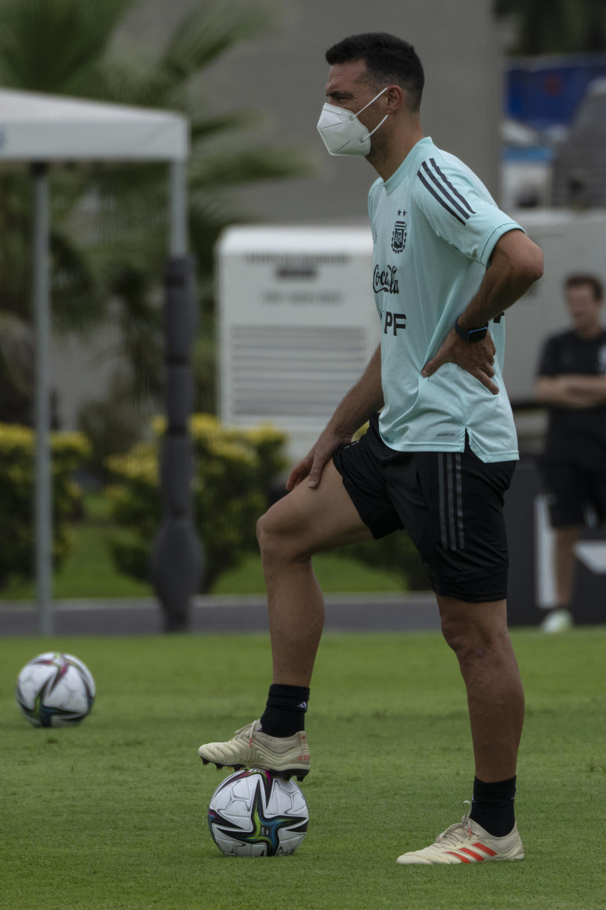 ESPN Asia - 🇦🇷 AFA - Selección Argentina coach Lionel Scaloni