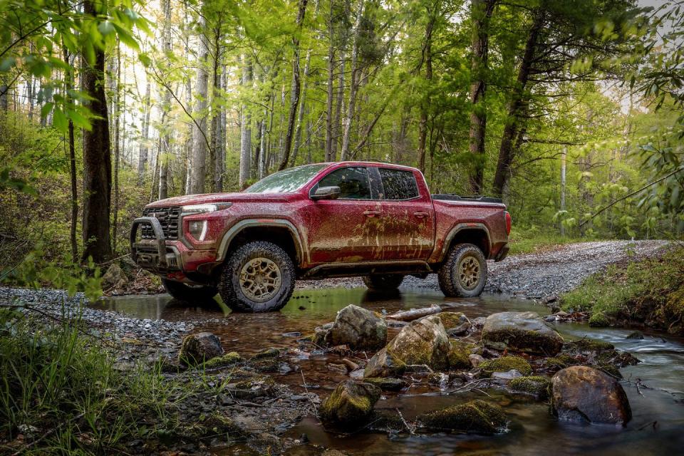 2023 gmc canyon at4x